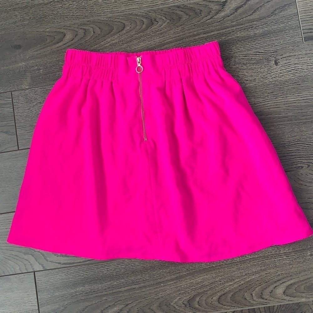 4 for $50 Bright pink dynamite skirt with elastic waist